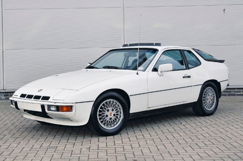 Porsche 924.jpg